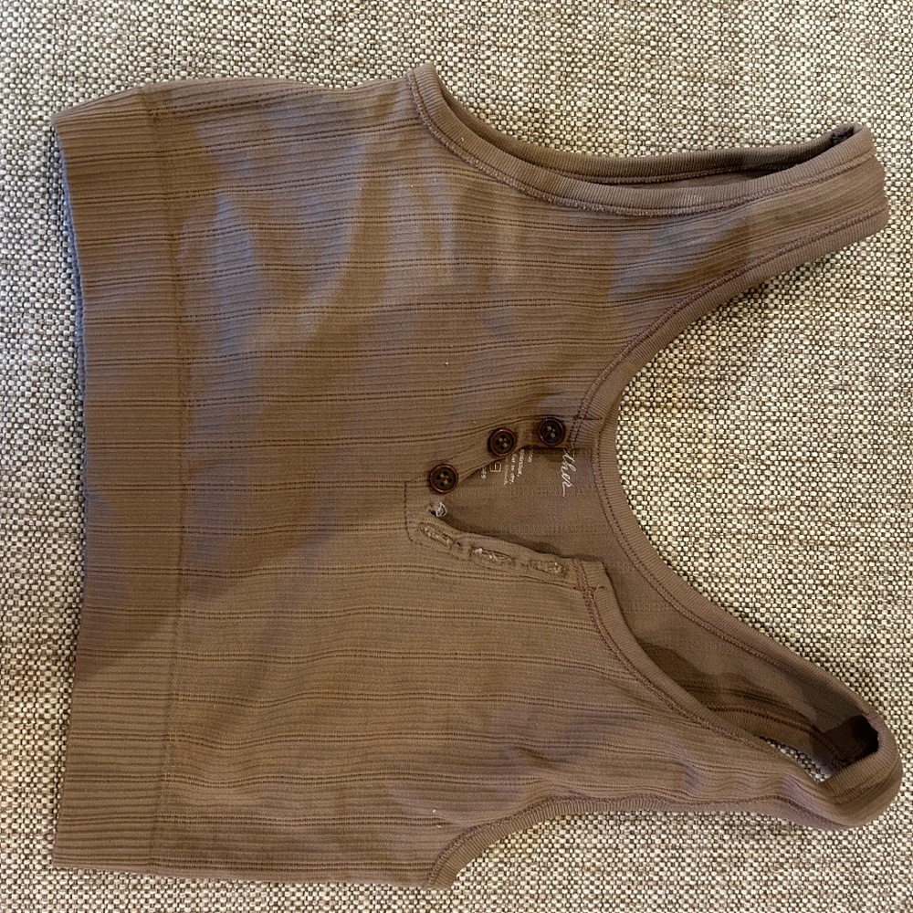 cropped tank